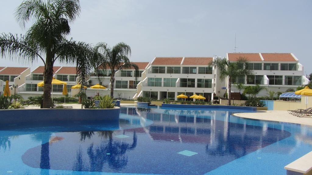 Apartamento Bayview Gardens Limassol Exterior foto