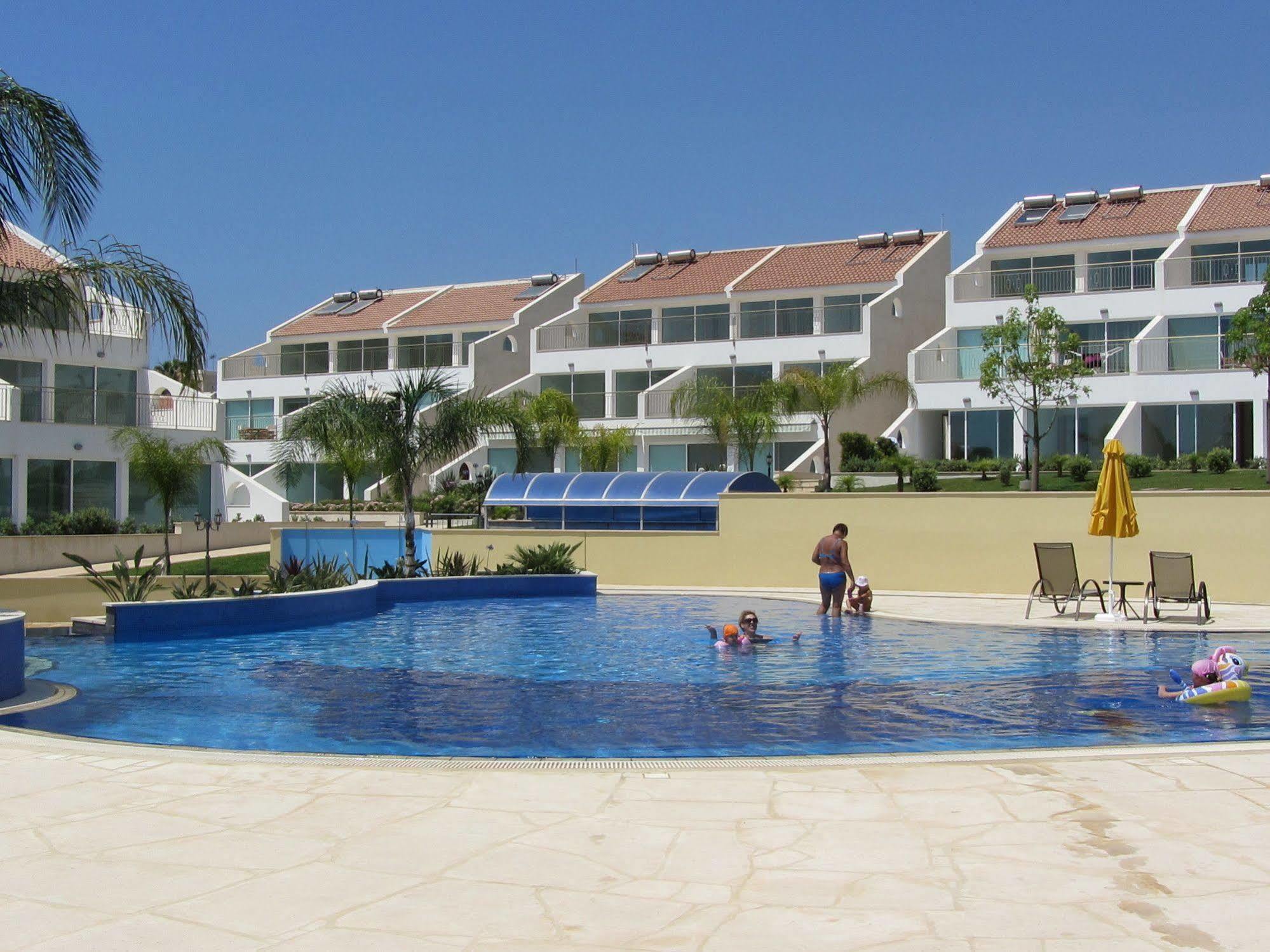 Apartamento Bayview Gardens Limassol Exterior foto