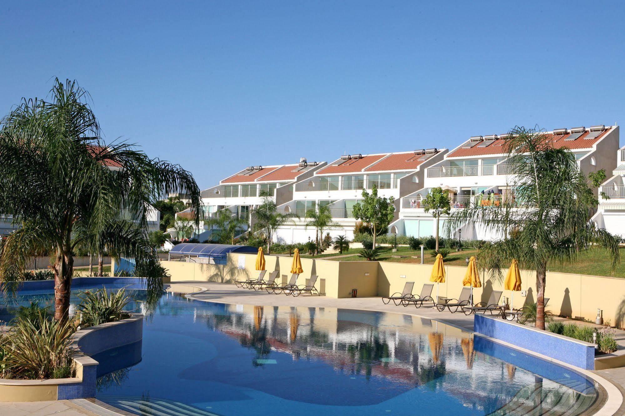 Apartamento Bayview Gardens Limassol Exterior foto