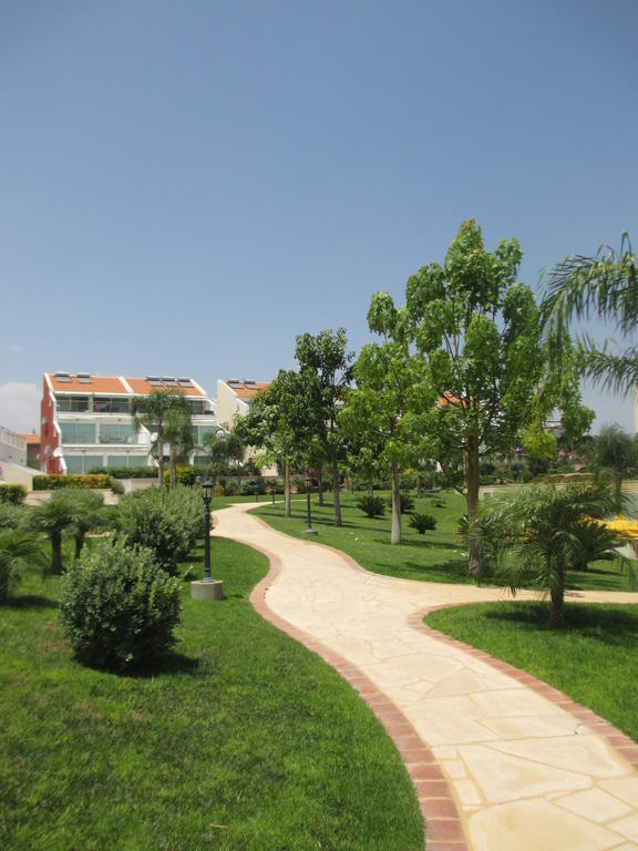 Apartamento Bayview Gardens Limassol Exterior foto