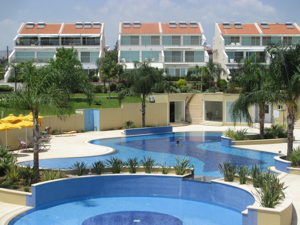 Apartamento Bayview Gardens Limassol Exterior foto